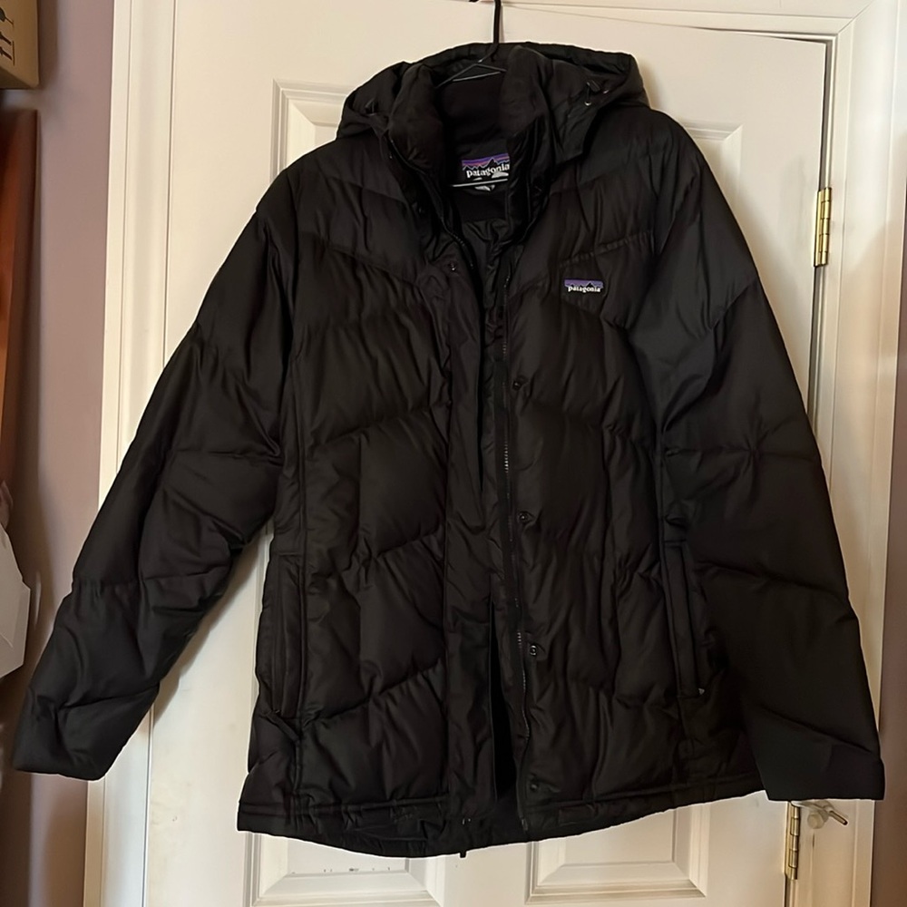 Patagonia women’s XL Puffer Coat